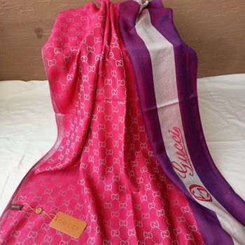 Gucci – Dark Pink