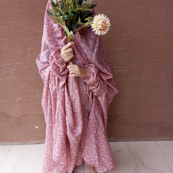 Kids Namaz Chadar With Sleeves (Age 6-10 years) - Tea Pink