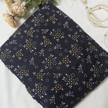 Namaz Chadar With Sleeves - Black