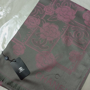 Chanel Stole – Grey With Pink Flowers