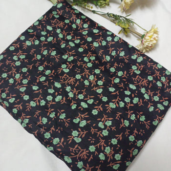 Namaz Chadar With Sleeves - Black