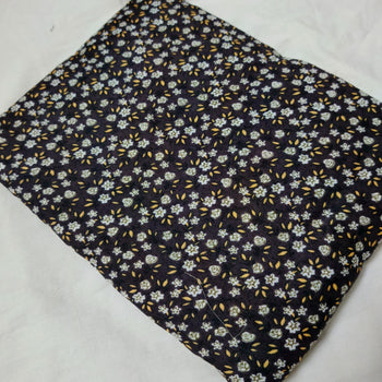 Namaz Chadar With Sleeves - Burgundy