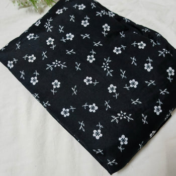 Namaz Chadar With Sleeves - Black