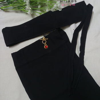 Saudi Niqab - Black with Fancy Buckle