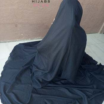 Namaz Chadar With Sleeves - Plain Black