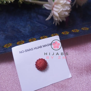 Flower Style Magnetic Pin - Maroon