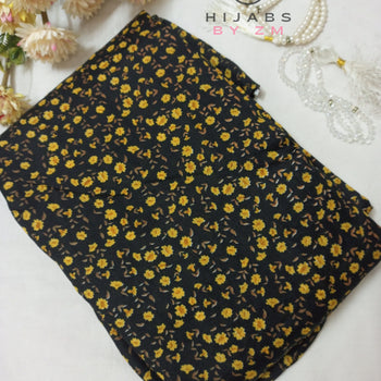 Namaz Chadar With Sleeves (Black with Yellow Flowers)