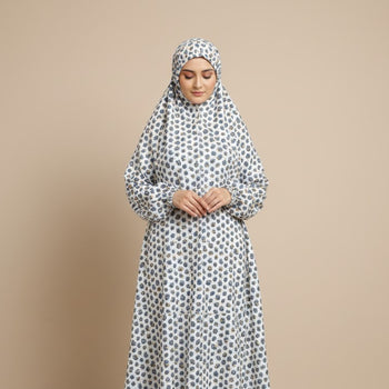 Namaz Chadar With Sleeves - White (Extra Large)